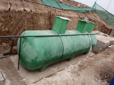 墊江農(nóng)村化糞池 選擇30玻璃鋼化糞池的優(yōu)勢(shì)與應(yīng)用